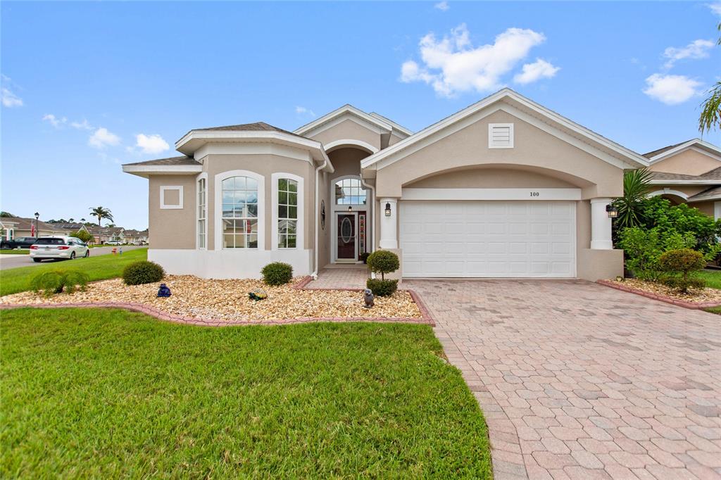 100 Laurel Oak Pass, DAVENPORT, Florida 33837
