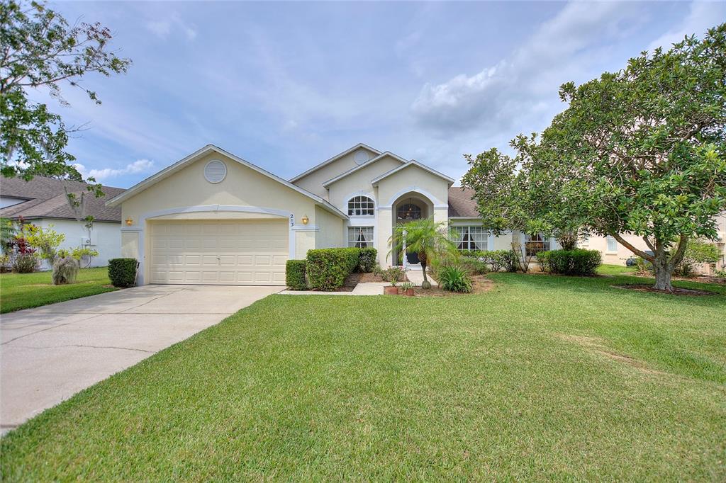 213 Spanish Moss Road, Davenport, FL 33837